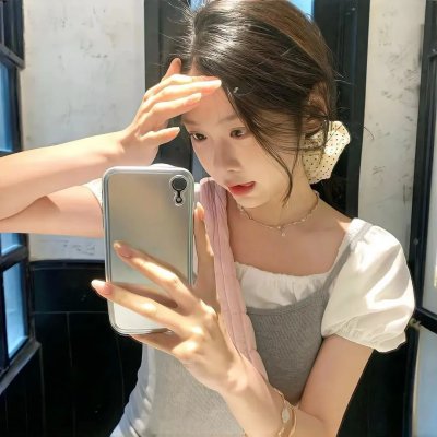三凤嬉春